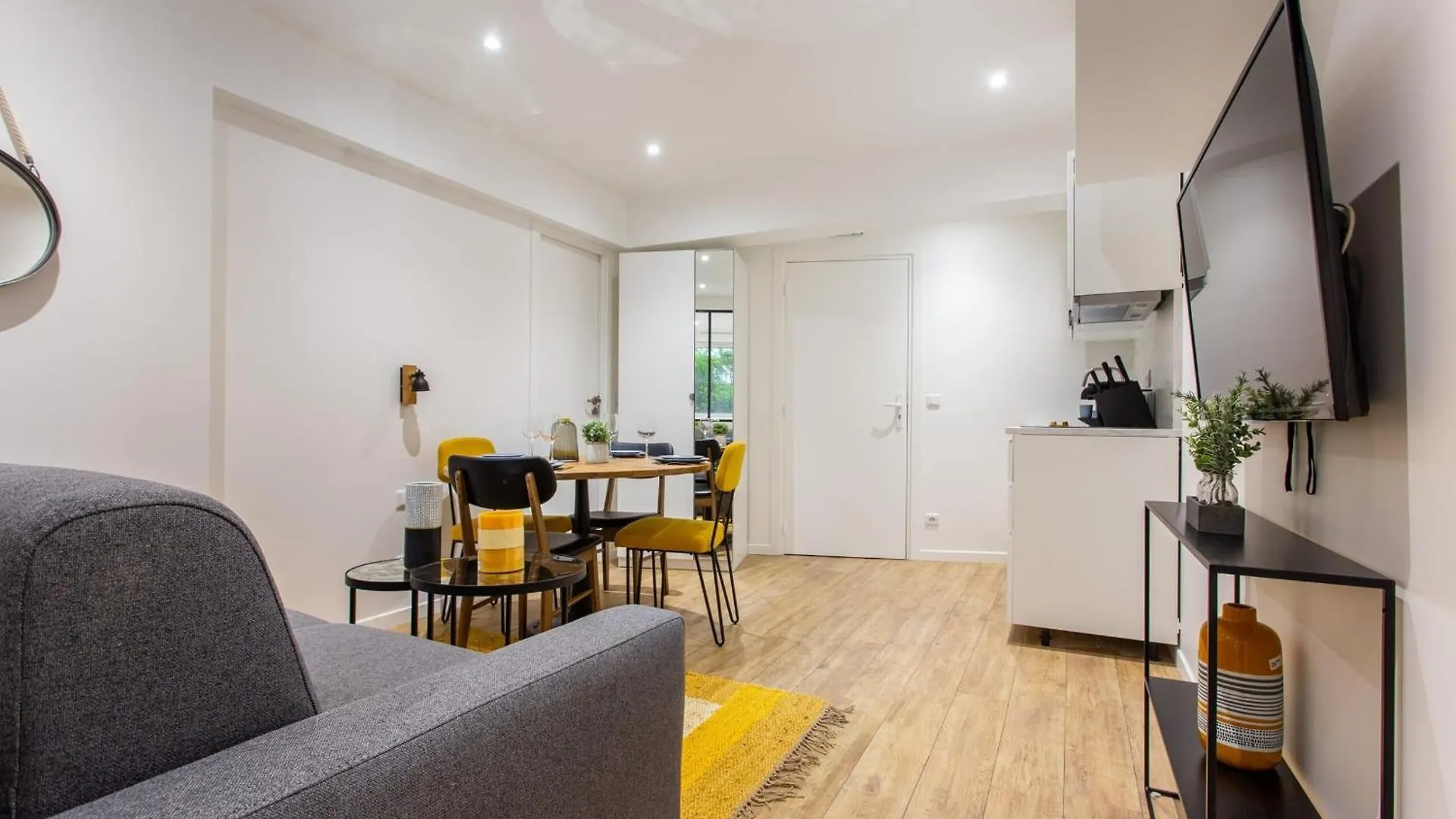 Apartment Bright And Cosy Sacre Coeur Paris